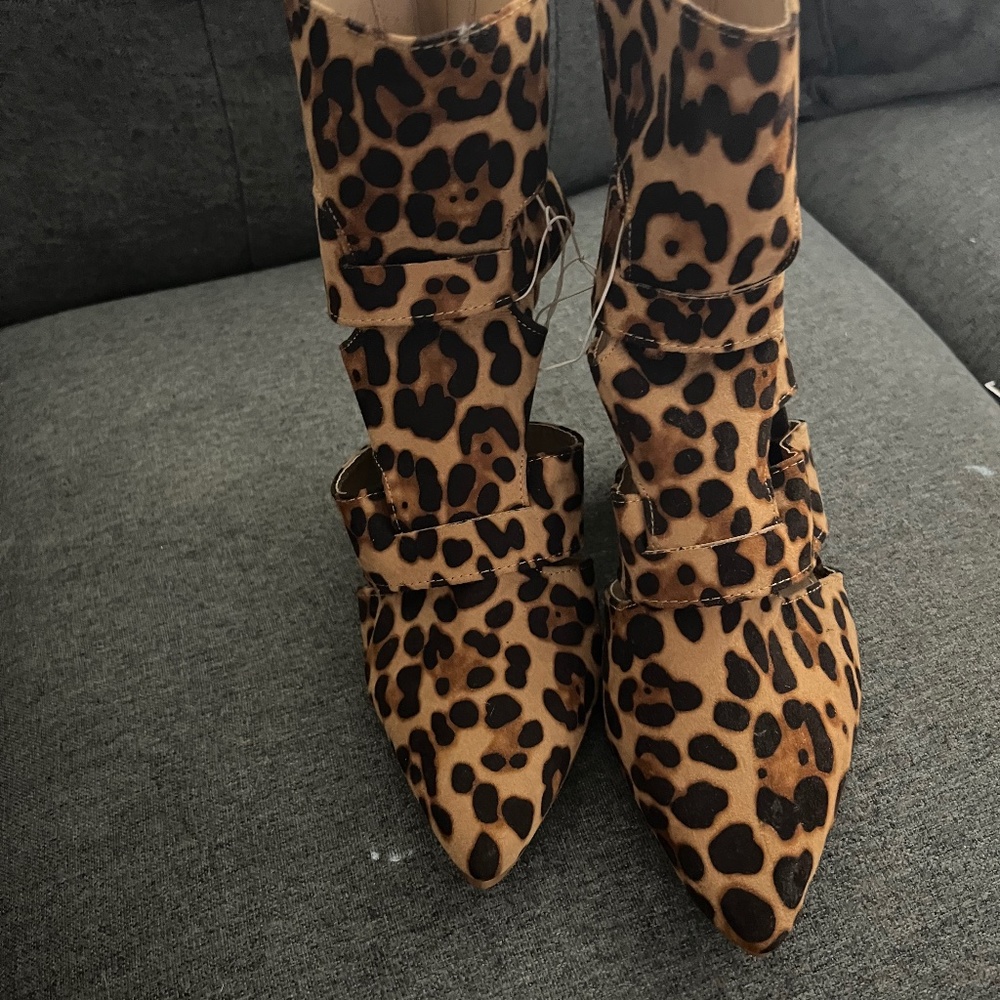 NY and Company cutout leopard boots